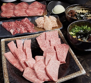 焼肉　たじま屋